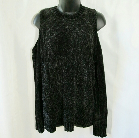 🔥BOGO FREE🔥 Chenille cold shoulder sweater - Picture 2 of 6